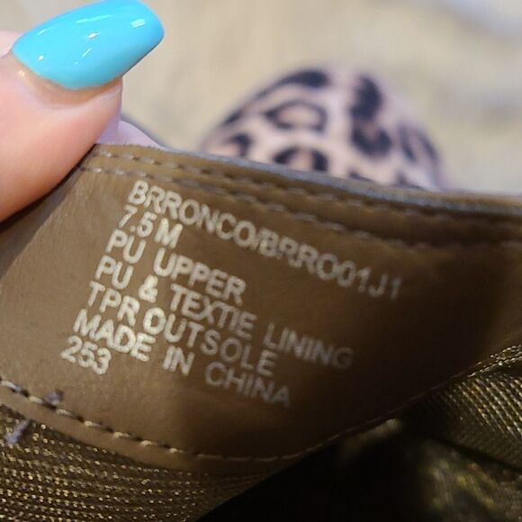 Madden‎ girl womens brown side zip ankle booties size 7 1/2 - Picture 3 of 8